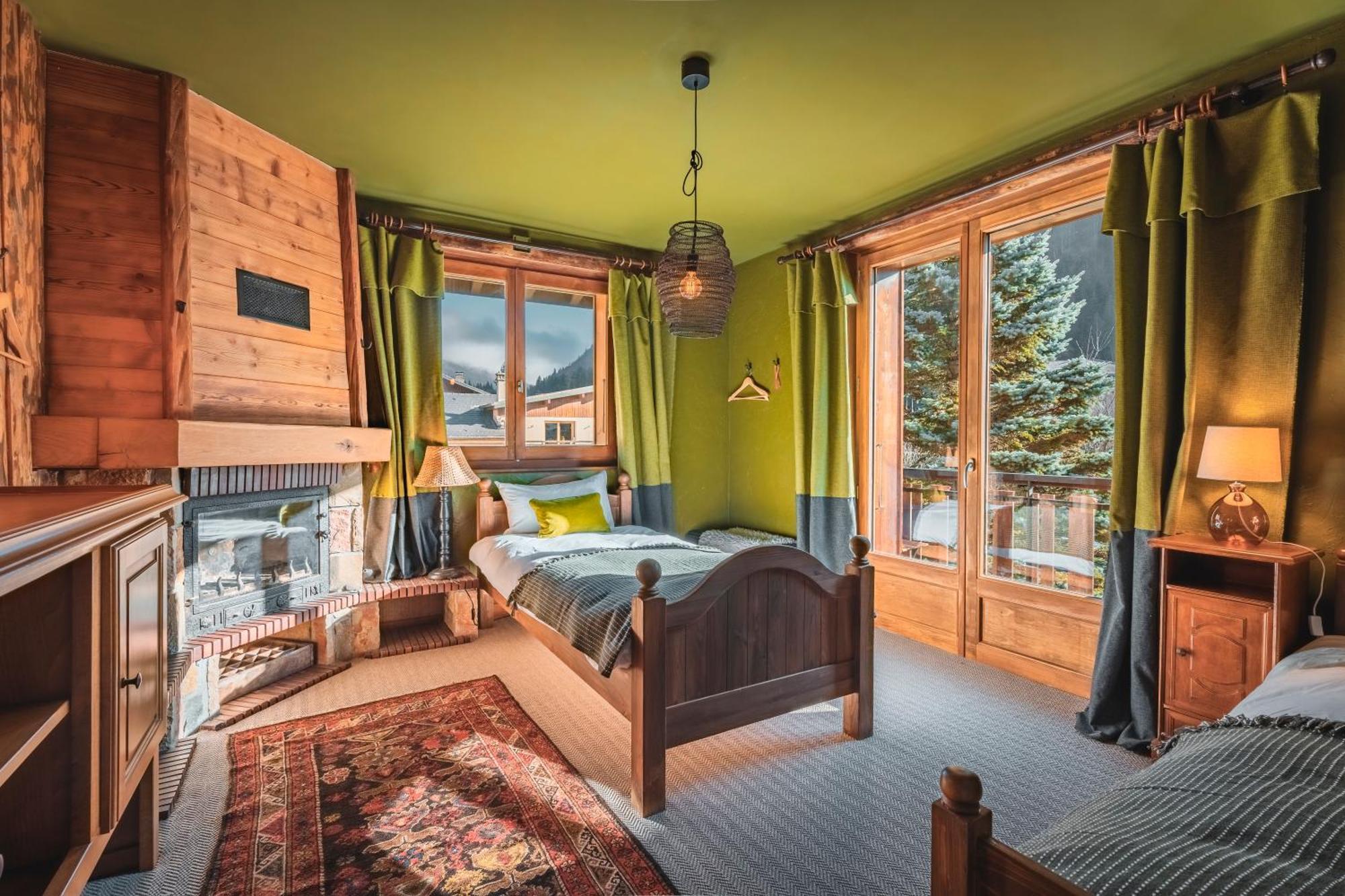 The Fat Fox Lodge, Morzine Montriond Bagian luar foto