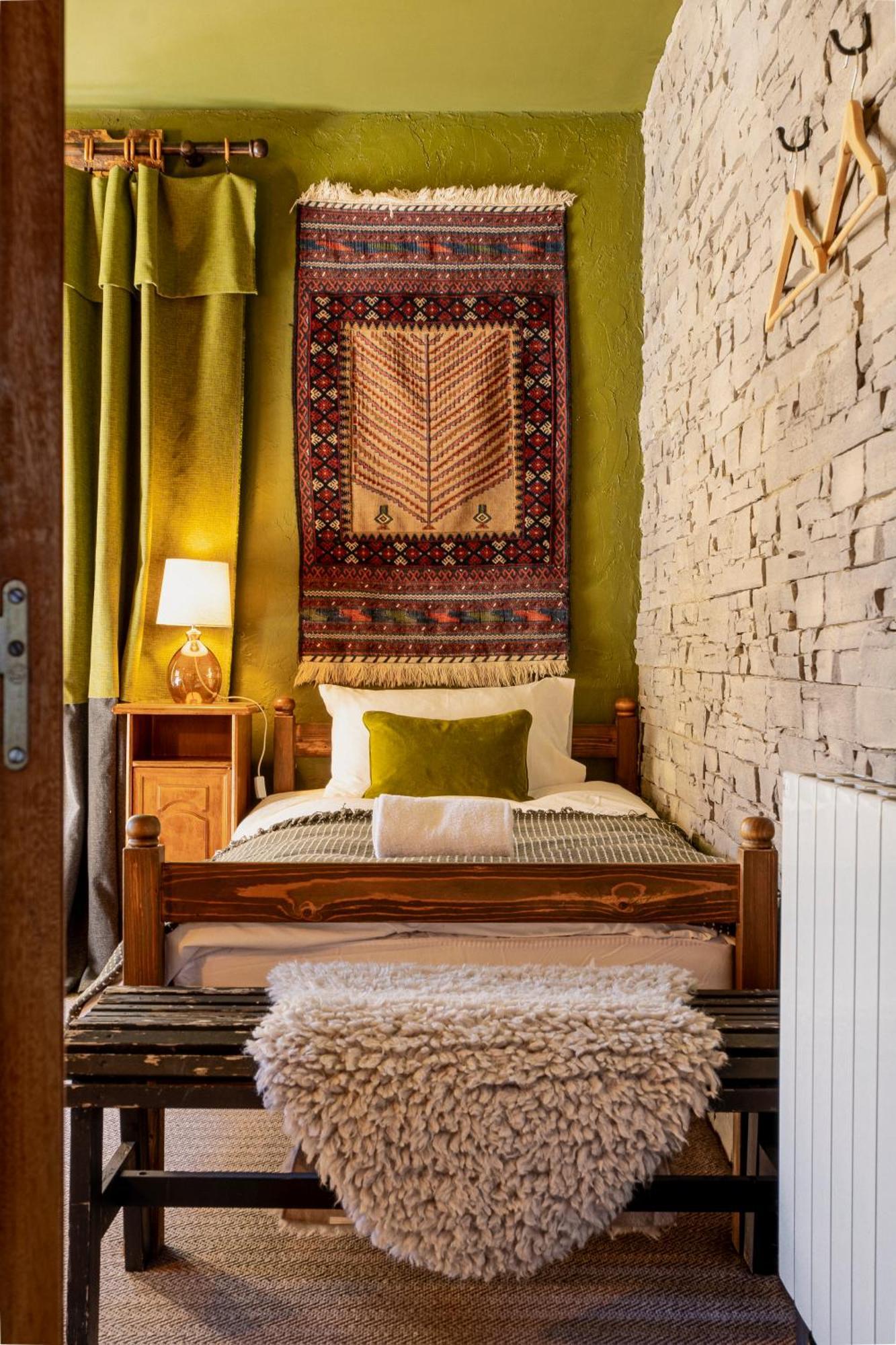 The Fat Fox Lodge, Morzine Montriond Bagian luar foto